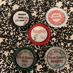 Holiday Wine Charm Set